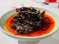 院8里秘制牛肉干-院8里·小聚园老川菜(九眼桥店)