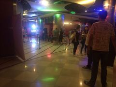 变形金刚首映那天晚上-新影联鸿泰影城