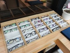 -无界眼镜MaxLess(滨江星光大道店)