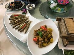 -九尊食上(生态园林酒店)