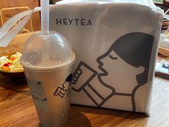 -喜茶(上海打浦桥日月光gelato lab+店)