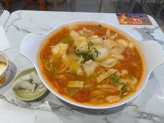 -鱼你在一起(浦东新陆家嘴滨江中心店)