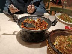 -味上湘菜馆(岳麓山店)
