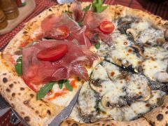 双拼披萨-Primo·丽莫意大利窑烤披萨