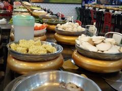 -汤响自助回转火锅百汇(乐峰广场店)
