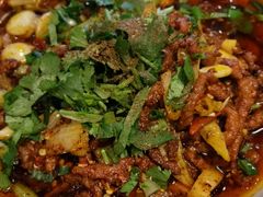 -杨三孃跷脚牛肉(中粮鸿云悦街店)