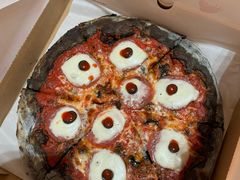 -城市大道红炉披萨烘焙坊