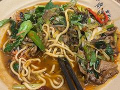 -方铲铲·成都板凳面(滨江银泰店)
