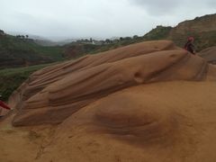 -波浪谷