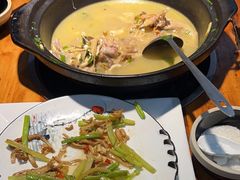 -栾味之香栾川本地菜(半山小巷店)