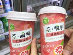 -全家便利店(杭州龙翔桥地铁站店)