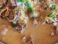 -闯关东东北农家菜(崂山石老人店)