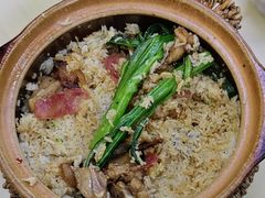 -何煲强·煲仔饭·啫啫煲顺德老字号(上下九店)