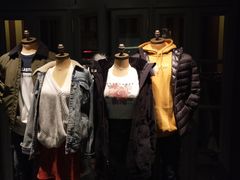 -Hollister Co(杭州万象城店)