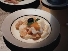 -穹六人间 people 6(岳阳路店)