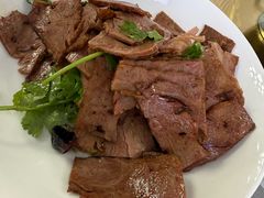 -天天向上素食餐厅(五台山店)