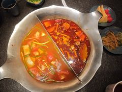 -湊湊火锅·茶憩(打浦桥日月光店)