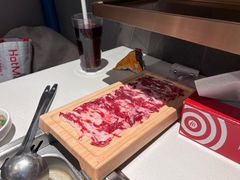甄选鲜切肥牛-海底捞火锅(长宁路龙之梦店)