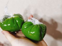 蛋黄肉松青团-许阿姨糕团店(南京总店)