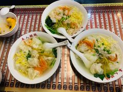 -长人馄饨铺(解放街店)