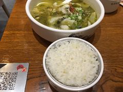 -渝是乎川渝小炒(新世界百货望京店)