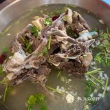 哈尔滨一家正宗京味的羊蝎子火锅