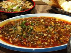 -有红鸡毛店·川菜(建设路店)