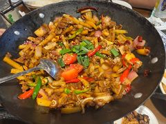 -富正毅三下锅·湘西韵味(天门山索道店)