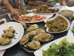 -覃记海鲜美食餐厅