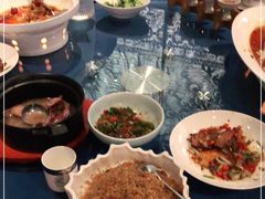 -凤凰湘语·海派湘菜(浦东旗舰店)