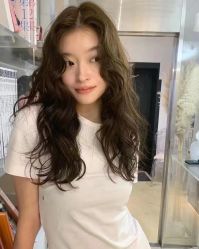 -艾美A·M Hair Salon