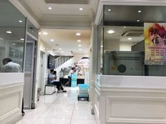 -上海哈尔滨食品厂(淮海中路店)