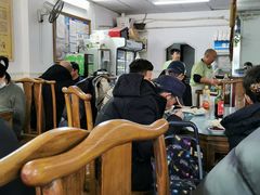 大堂-四平包子铺