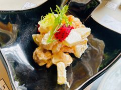 -穹六人间 people 6(岳阳路店)