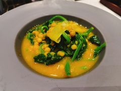 豌豆黄浸豌豆尖-半山腰·云南菜(侨福芳草地店)