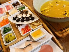 -芸南道·过桥米线(昆明老街旗舰店)