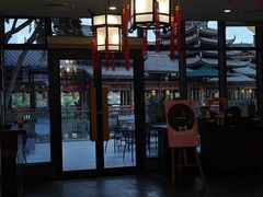 -星巴克(南宁民歌湖店)