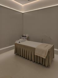 -苑苑vbeauty科技美容SPA