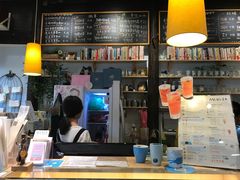 -猫的天空之城概念书店(杭州南宋御街店)