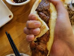 -贯贯吉·清真餐厅(浙江中路店)