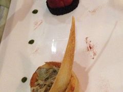奶油蘑菇配黑米和酥皮壳培根-火车头法国西餐厅