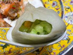 丝瓜虾仁小笼包-保纳大酒店(大圩村店)