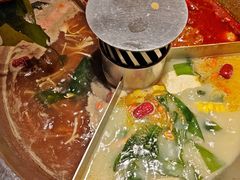 -晓宇重庆火锅(西安荟聚店)