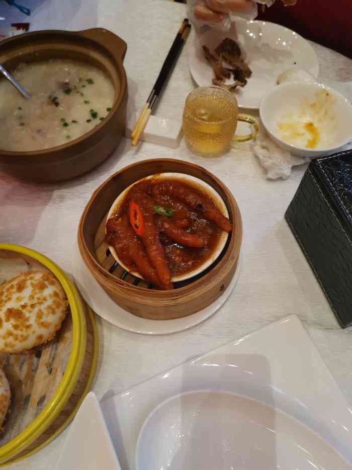 红顶食府(天玺店)-"生日选择在家门口红顶食府过的三个人给安.