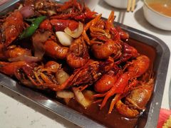 -三人行骨头王火锅(长寿店)
