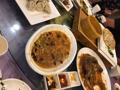-肘子酥·天津菜·特色捞面(德云社店)