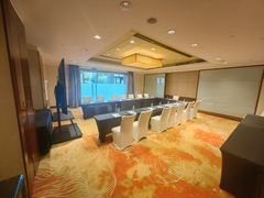 -上海浦东康桥绿地假日酒店