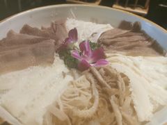 川门毛肚七绝-哥老官重庆美蛙鱼头(西湖银泰十一哥店)