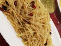 香辣土豆丝-大眼锅贴水饺(河东店)
