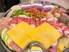 -豚妈妈汤饭·部队锅(南京东路店)